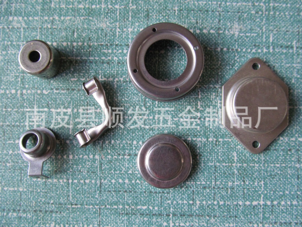 五金沖壓件加工廠生產(chǎn)各種五金制品 汽車(chē)發(fā)動(dòng)機(jī)配件起動(dòng)機(jī)及配件